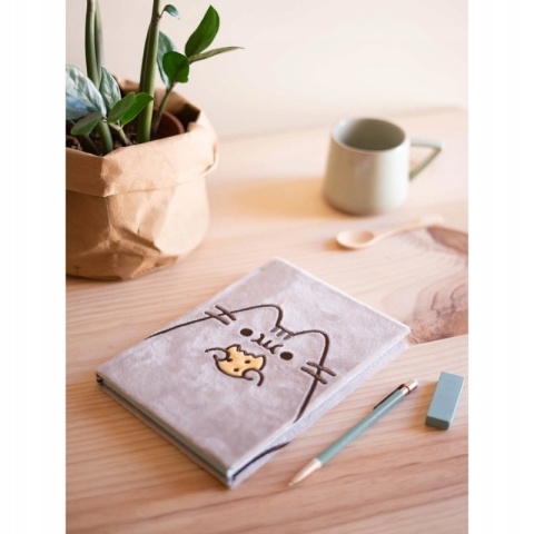 Notatnik pamiętnik pluszowy kot Pusheen