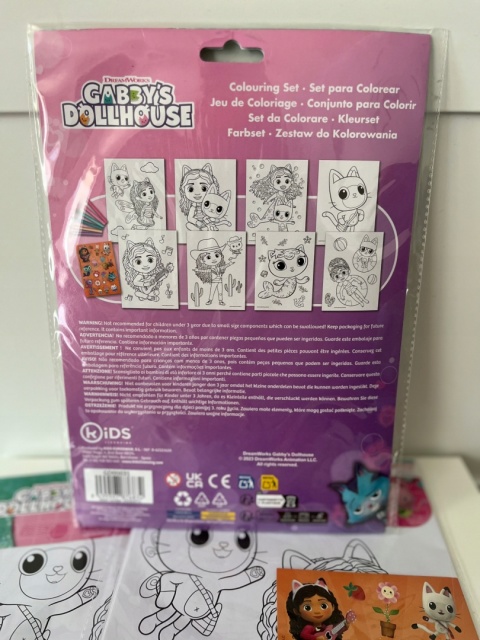 Kolorowanka naklejki zestaw kreatywny KOCI DOMEK