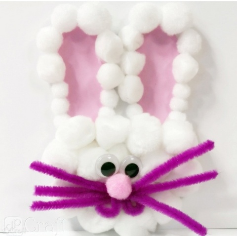 Pompony akrylowe białe 2,5 + 3,5 + 4 cm 24 szt., Dp Craft