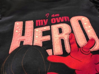 Bluzka t-shirt BIEDRONKA I CZARNY KOT 104