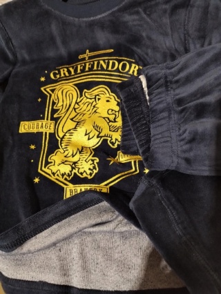 Piżama HARRY POTTER GRYFFINDOR złote logo dziecięca welurowa 104