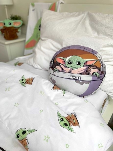 poduszka kształtka przytulanka welurowa Star Wars Mandalorian Grogu