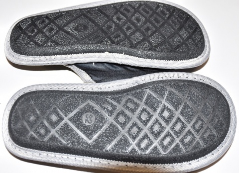 Kapcie dziecięce wsuwane miękkie STAR WARS LORD VADER 32