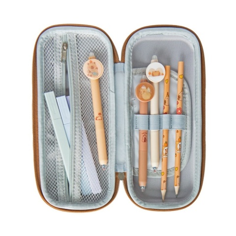 Piórnik szkolny sztywny 3d saszetka z przegródkami i klapką Kapibara