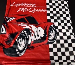 Poszewka na poduszkę jasiek Auta Zygzak Mcqueen dziecięca velvet 40x40