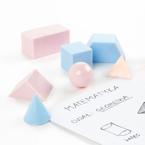 Modele 3D figur geometrycznych A Kidea Pastel zestaw 8 modeli