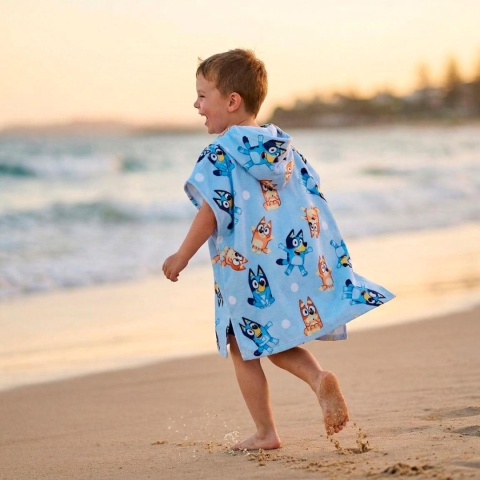 Bingo i Bluey ponczo poncho ręcznik plażowy z kapturem 50x115 cm