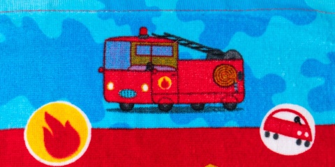 Ręcznik do rąk i twarzy przedszkola ŚWINKA PEPPA George strażak 30X50